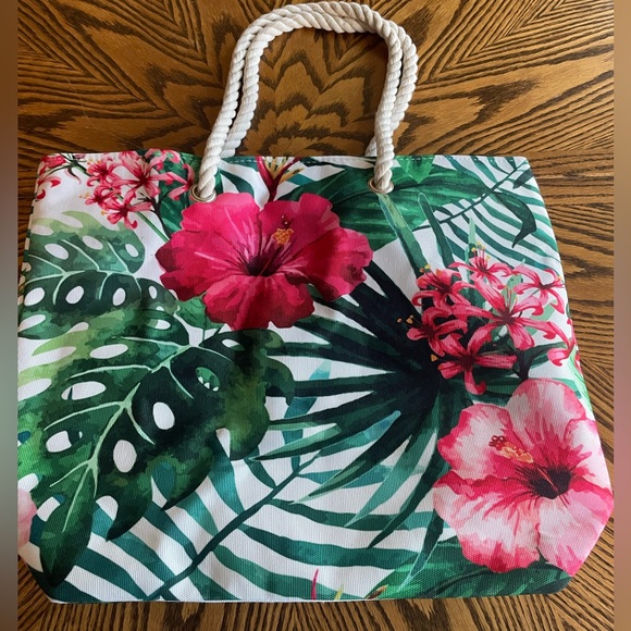 NWOT Tropical Canvas Tote Bag with Rope Handles - Picture 2 of 3